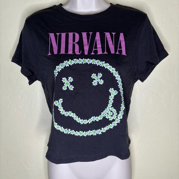 Nirvana Floral Smiley Face Black Graphic T-Shirt Y2k Grunge Nwot Size Large L - Picture 2 of 9